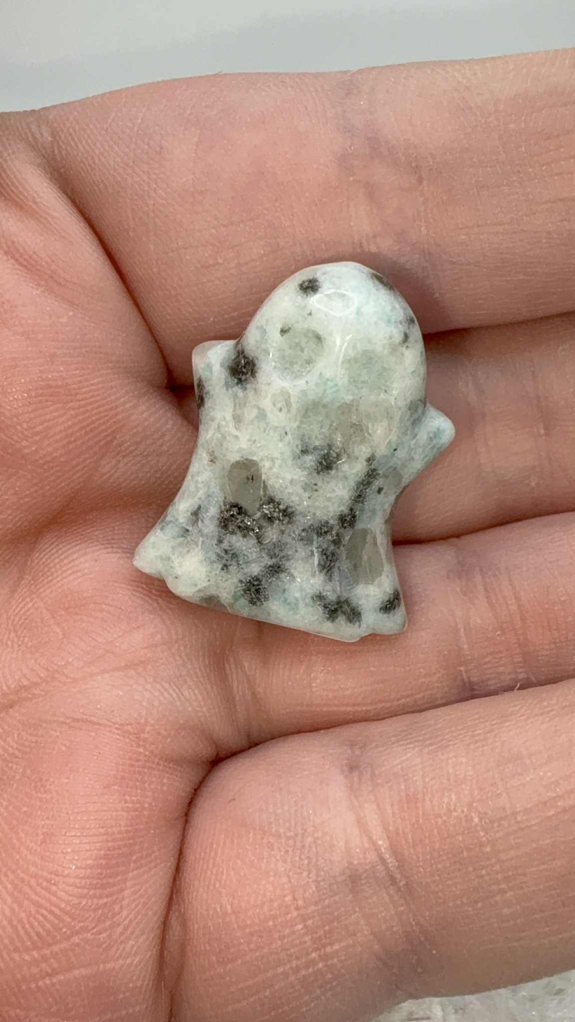 Mini Ghost Carving